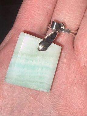 CARIBBEAN CALCITE PENDANT